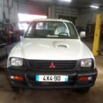 Restauration de véhicule tout-terrain : photo des travaux sur un Pick-up Mitsubishi L200 année 2000 - Garage 4x4 90